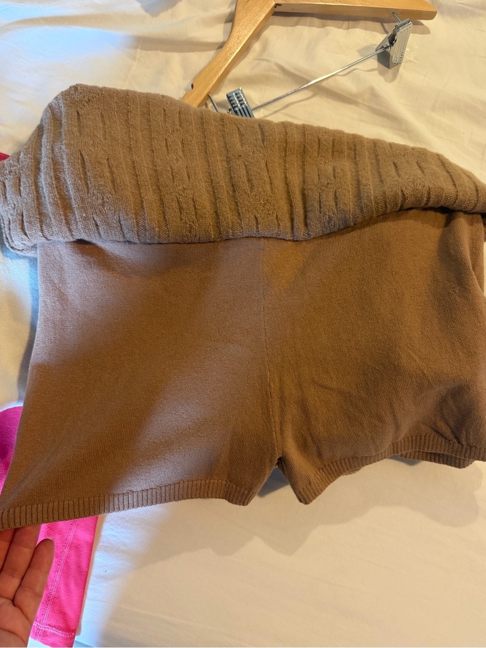 ALO cozy brown cable-knit mini skirt NWT - Picture 6 of 6